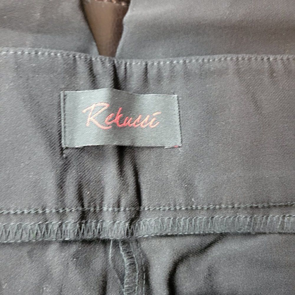 REKUCCI Capri Pants - Picture 4 of 6